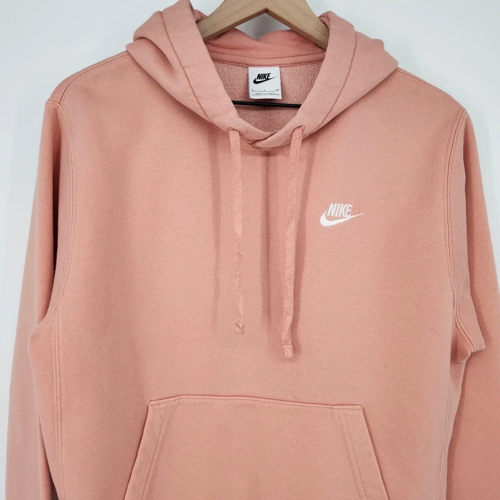 Nike peach pink